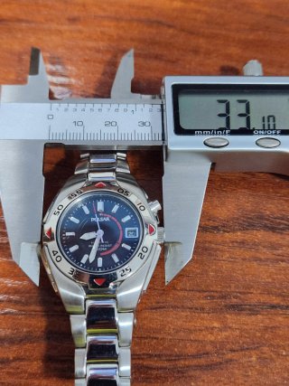 Reloj Pulsar KINETIC Resistente al Agua