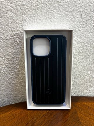 Capa protetora RIMOWA 16 Pro Max NOVA
