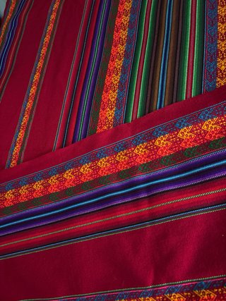 Manta Peruana Andes Tejido Multicolor
