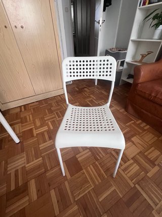 Silla escritorio / estudio blanca IKEA impecable
