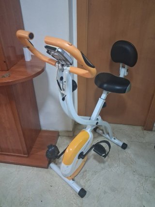 Bicicleta Estática Ultrasport Plegable
