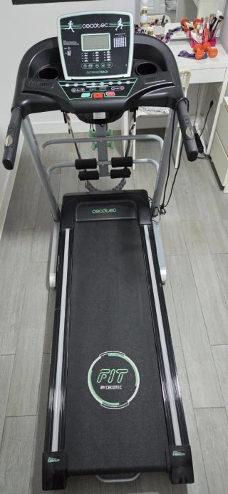 Cinta de correr Cecotec RunnerFit Extreme Track