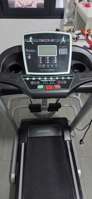Cinta de correr Cecotec RunnerFit Extreme Track