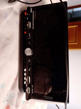 Auto Radio YQ6280A Negro