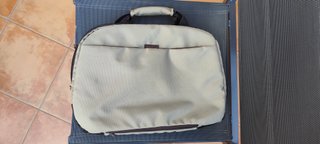Maletín Case Logic Beige para Netbook 10-11