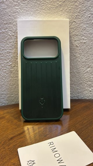 Capa protetora RIMOWA iPhone 17 Pro Max NOVA
