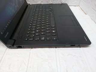Portatil Toshiba Satellite Pro R5 (1728)