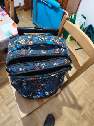 Mochila escolar con ruedas