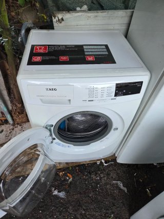 Lavadora AEG Inverter Motor