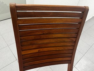 Conjunto Mesa y Sillas de Terraza en Madera