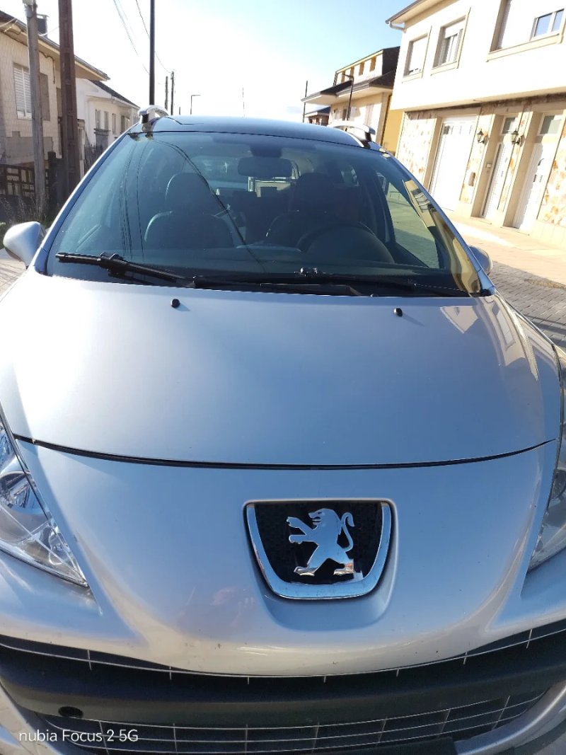Peugeot 207 2007 - foto 1
