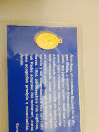 Medalla religiosa San José dorada