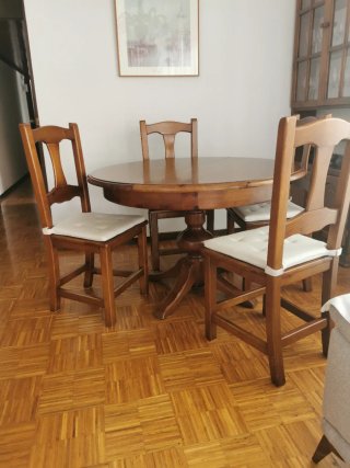 Mesa comedor redonda extensible y 6 sillas