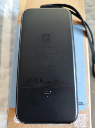 Radio Philips Portátil FM/AM Negra