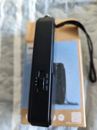 Radio Philips Portátil FM/AM Negra