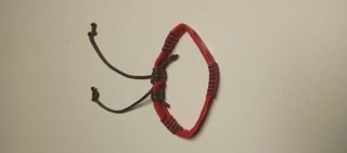 Pulsera EMBAYDA Estilo y Actitud
