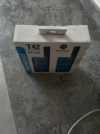 Walkie Talkies Motorola T42
