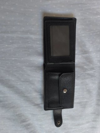 Cartera compacta hombre negra