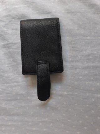 Cartera compacta hombre negra