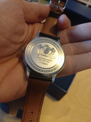 Reloj Festina Hombre Negro y Plateado