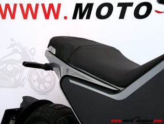 HUSQVARNA SVARTPILEN 125 -APTA B Y A1-