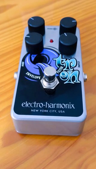 Pedal Q-Tron Nano Guitarra Bajo