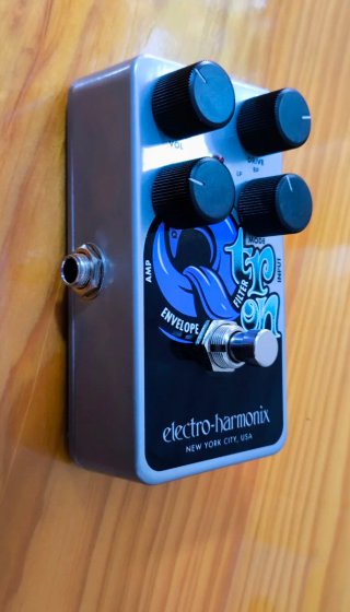 Pedal Q-Tron Nano Guitarra Bajo