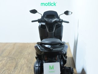YAMAHA NMAX 125