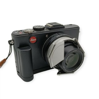 CAMARA DIGITAL COMPACTA LEICA D-LUX 5 + 2 BATERIAS + CARGADOR + FUNDA