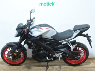 YAMAHA MT-125