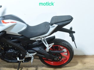 YAMAHA MT-125