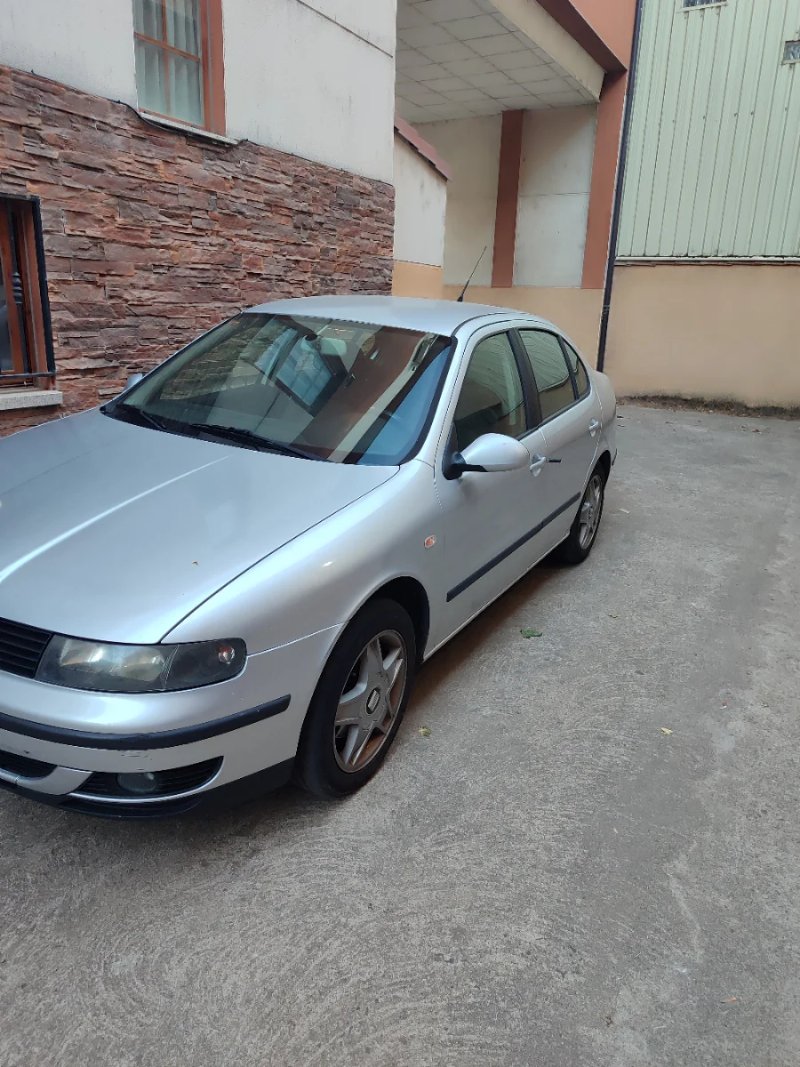 SEAT Toledo 2004 - foto 1