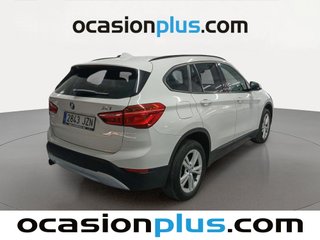 BMW X1 sDrive18i 100 kW (136 CV)