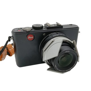 CAMARA DIGITAL COMPACTA LEICA D-LUX 5 + 2 BATERIAS + CARGADOR + FUNDA DE PIEL