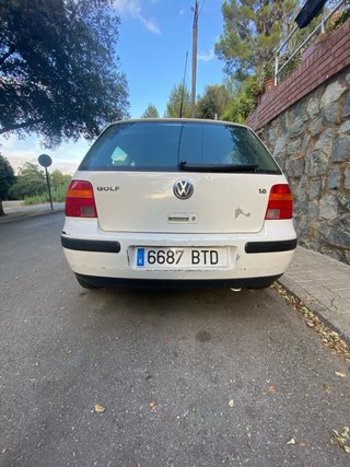 Volkswagen Golf 2002