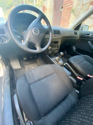 Volkswagen Golf 2002