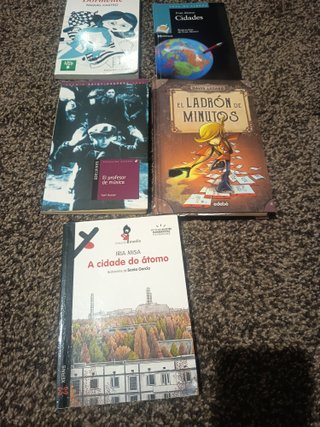 Libros de lectura 1°eso 40€