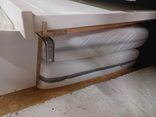 Cama Divan hemnes ikea + dos colchones de 80