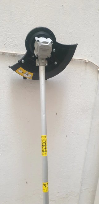 Desbrozadora a batería