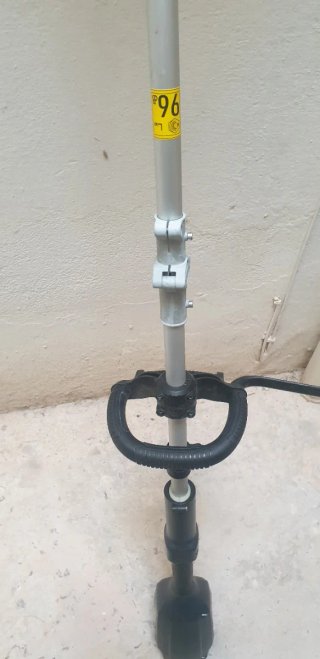 Desbrozadora a batería