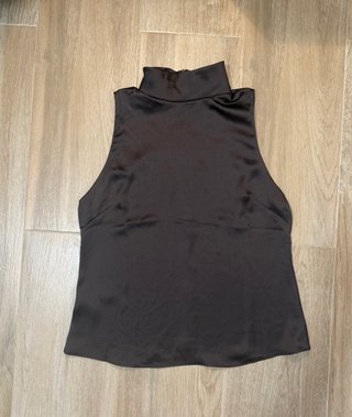 Precioso top marrón chocolate halter - Mango L