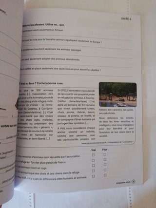 Libro, cuadernillo actividades frances Jaime 4 ESO