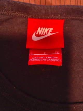 Camiseta tirantes Nike negra