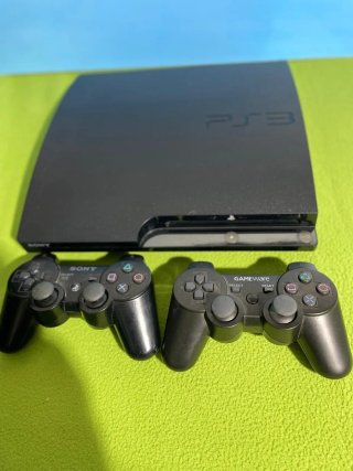 PlayStation 3 (PS3) Negra + 2 Mandos