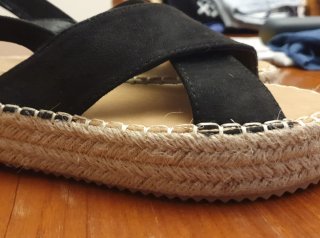 Sandalias esparto Tina's shoes negras