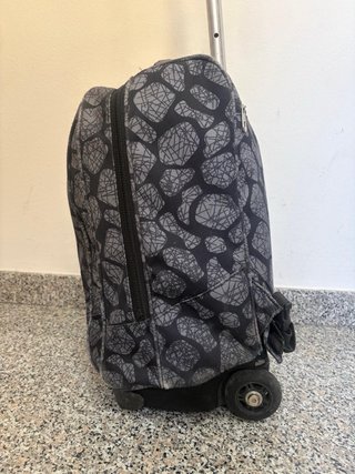 Zaino trolley Invicta grigio nero con ruote