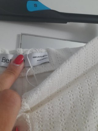 Pantalón blanco calado
