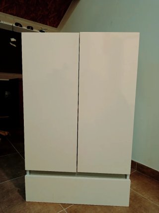 Armario blanco multiusos