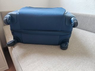Maleta Samsonite azul Medidas 68X50X30