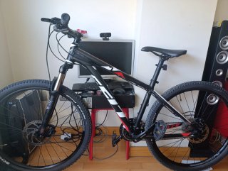 BICICLETA FELT DE 27.5